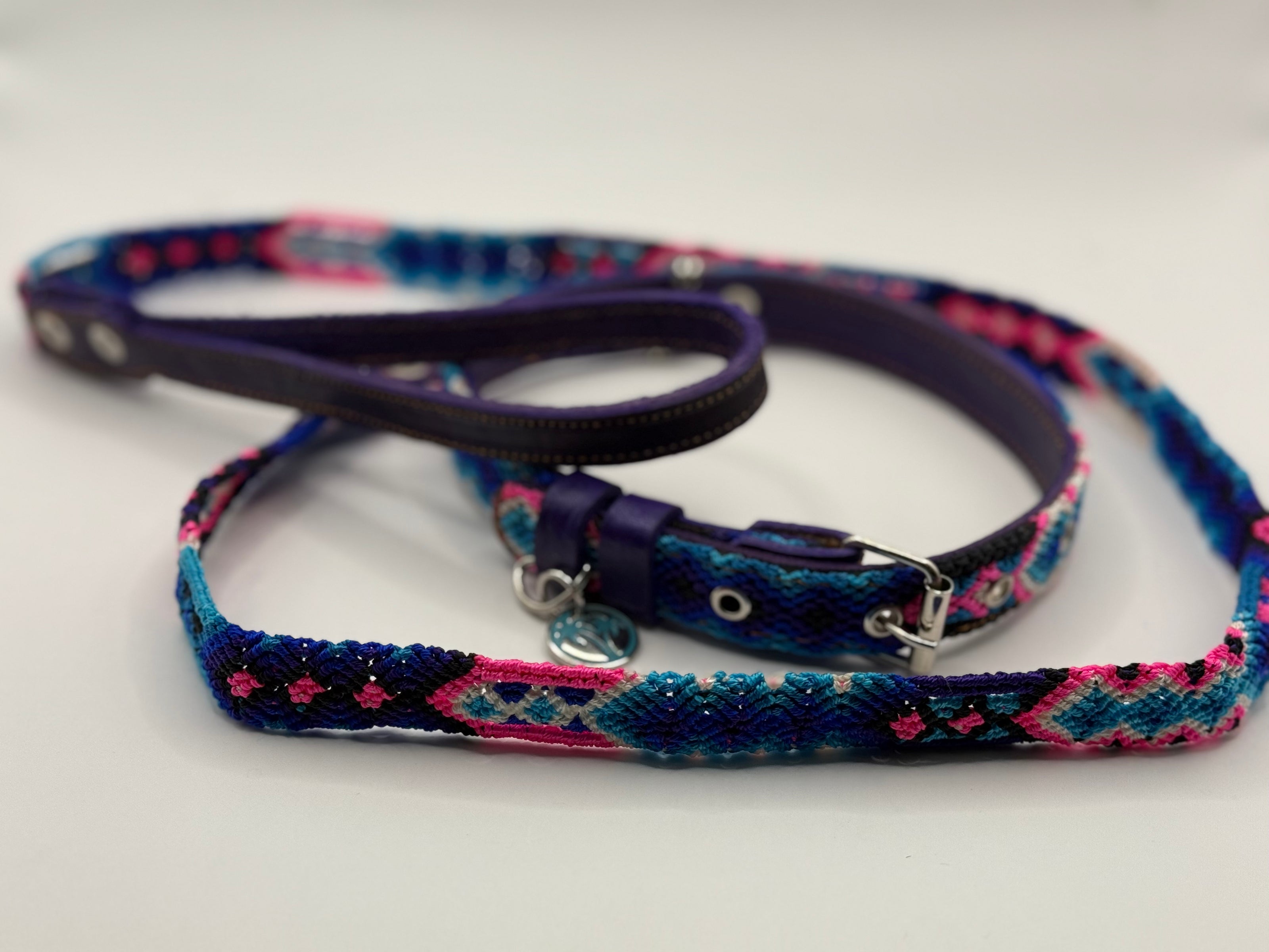 Tulum Handmade Medium Leash and Collar (blue,pink,white)