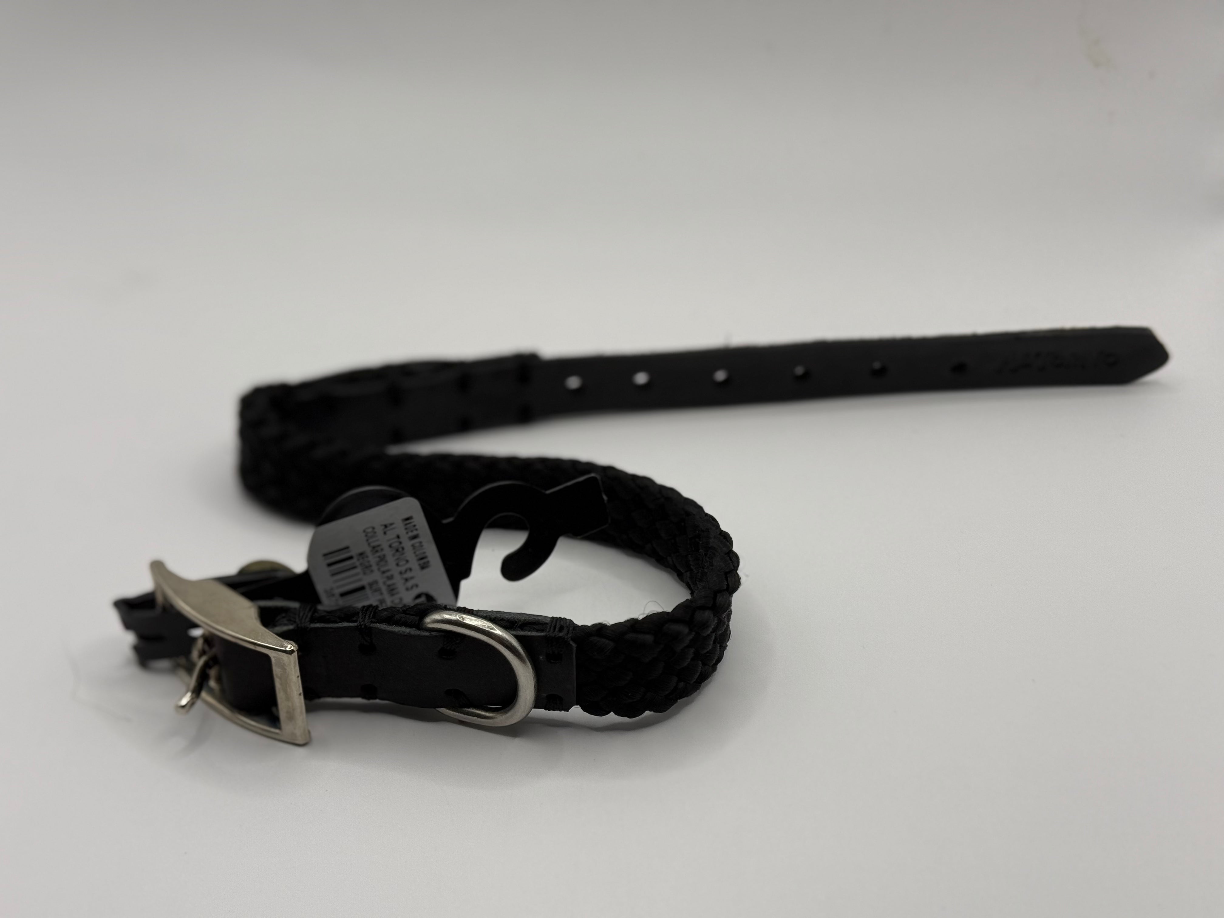 Al torno Leather and Rope Leashes and collars