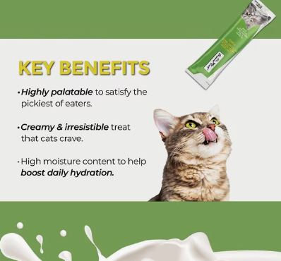 Fussie Cat Super Premium Chicken with Duck in Goat Milk Puree Lickable Cat Treats, 2-oz pouch, case of 4